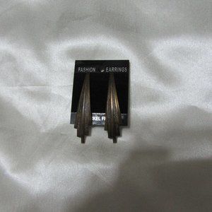 Earrings-  Bundle save - Add to bundle 4 for $20.00